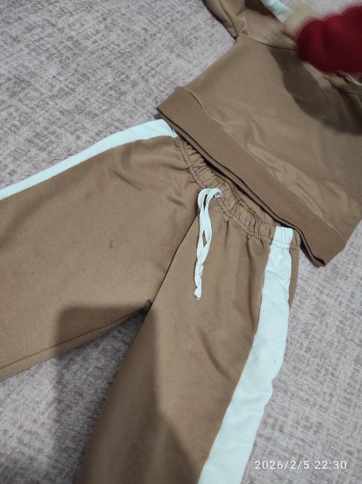 Kız Çocuk Bej Kemerli Eşofman Altı - Görsel 4