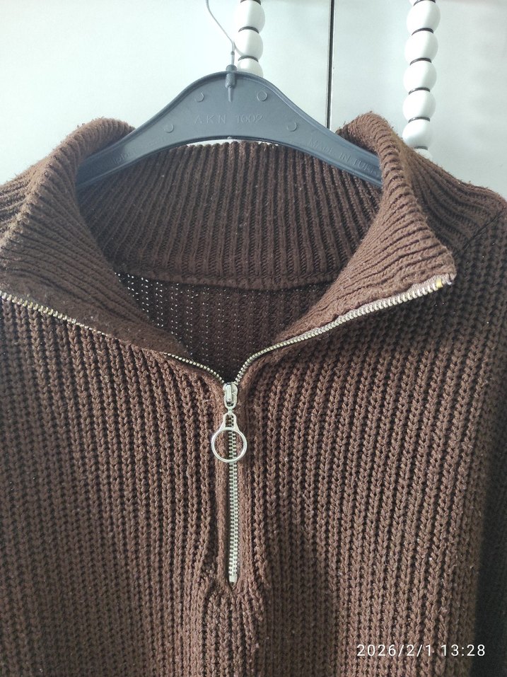 Kadın Kahverengi Yüksek Yakalı Örgü Kazak - Görsel 3