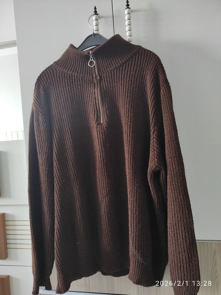 Kadın Kahverengi Yüksek Yakalı Örgü Kazak - Görsel 2