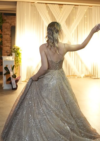 İşlemeli Bej Uzun Abiye Elbise - Görsel 3