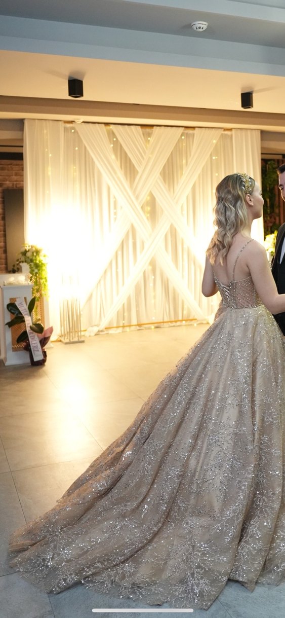 İşlemeli Bej Uzun Abiye Elbise - Görsel 4