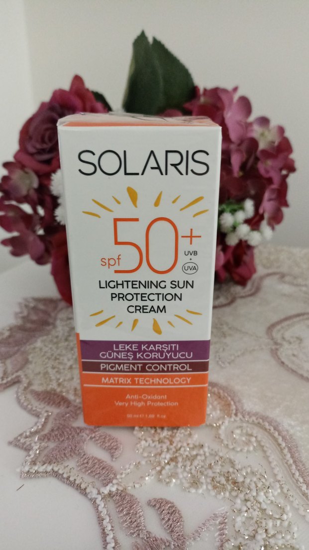 Solaris SPF 50+ Aydınlatıcı Leke Koruyucu Krem ve Güneş kremi - Görsel 3