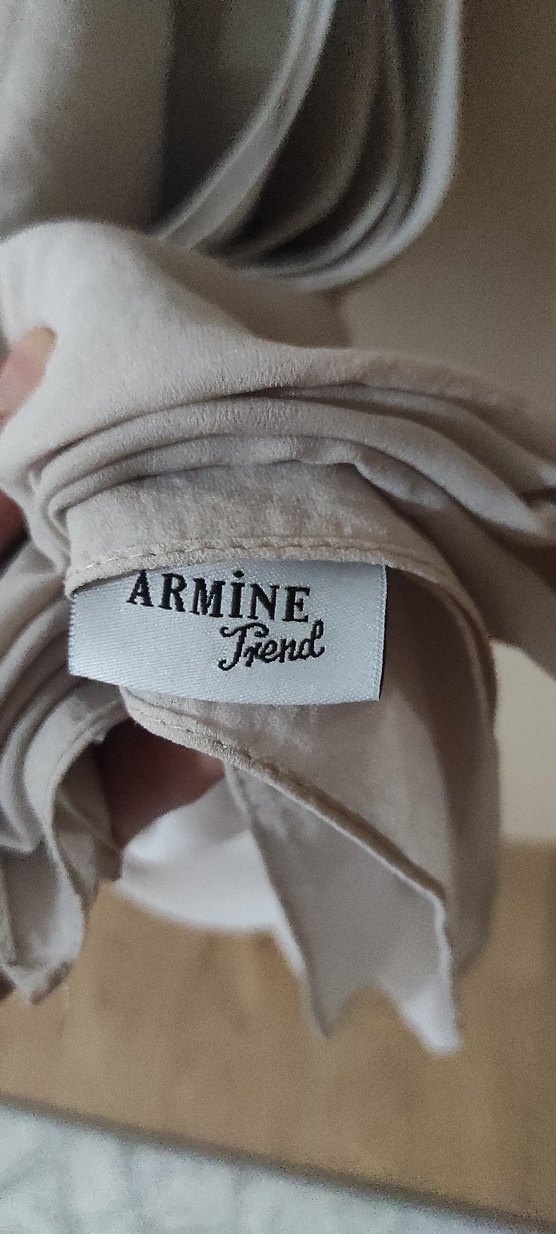 Drapeli Beyaz Keten Kadın Şal - Görsel 2