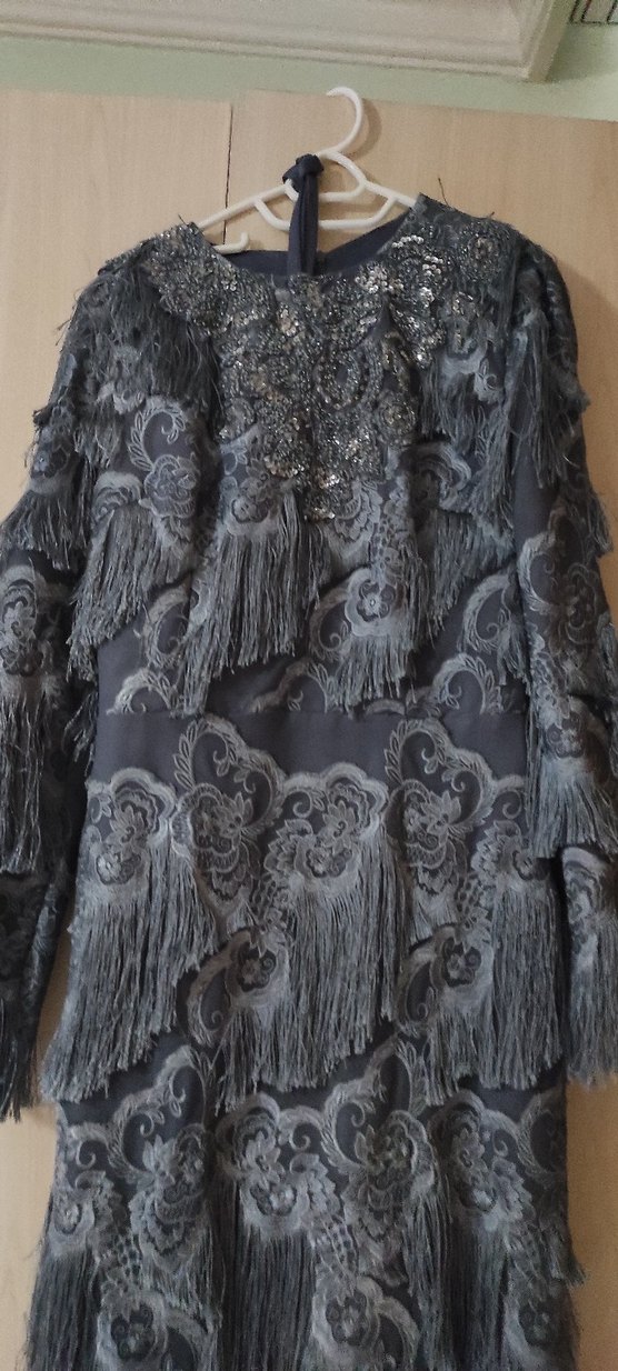 Püsküllü Bohem Gri Uzun Abiye Elbise - Görsel 2