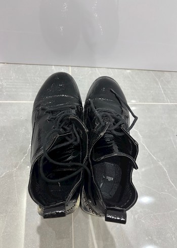 Yılan Desenli Siyah Rugan Bot - Görsel 5