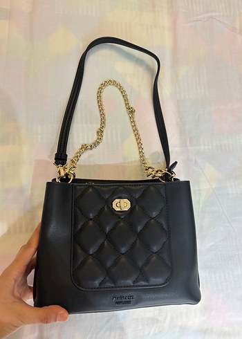 Zincir Detaylı Siyah Deri Kadın Çanta - Görsel 3