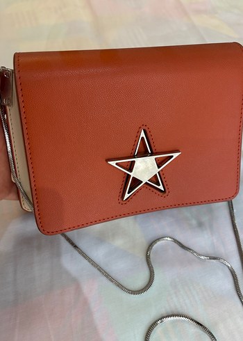 Zincir Detaylı Bej Deri Kadın Çanta - Görsel 2