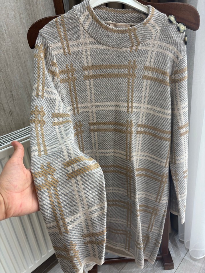 Ekose Desenli Uzun Kollu Triko Kadın Kazak - Görsel 3