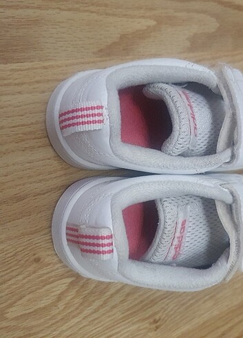 Orjinal adidas 23.5 numara 