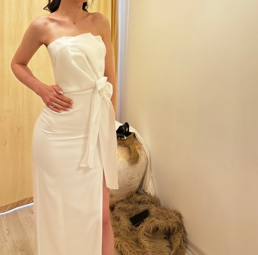 Beyaz Drapeli Straplez Söz Nişan Elbisesi - Görsel 2