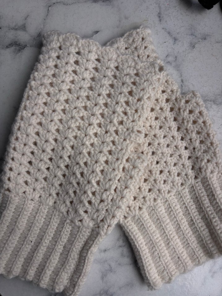 Beyaz Örgü Bohem Kadın Eldiveni - Görsel 4