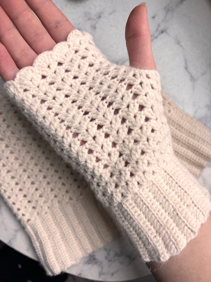 Beyaz Örgü Bohem Kadın Eldiveni - Görsel 5