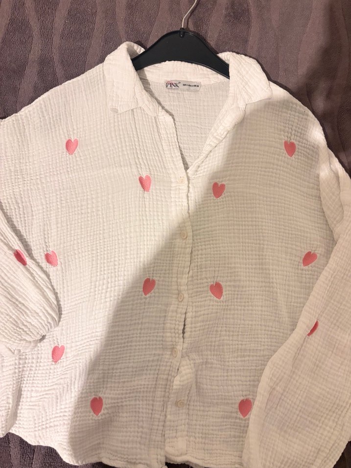 Pembe kalp nakışlı müslin kumaş gömlek - Görsel 5