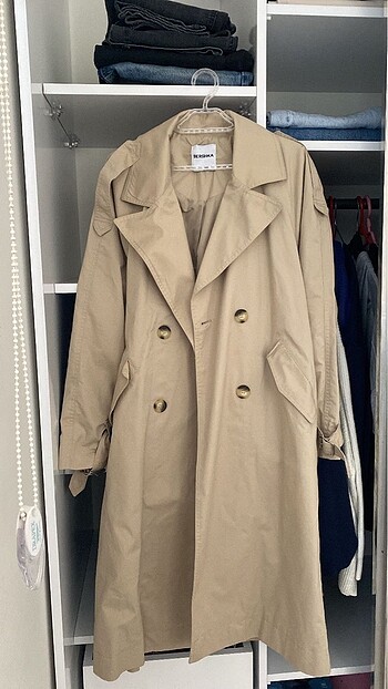 Bershka trençkot