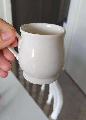 Beyaz Seramik 6'lı Fincan Seti ve Ahşap Tabak - Görsel 6