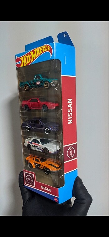  Beden Hot Wheels 5?li Nissan Set