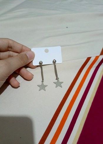 Gri Yıldızlı Midi Küpe