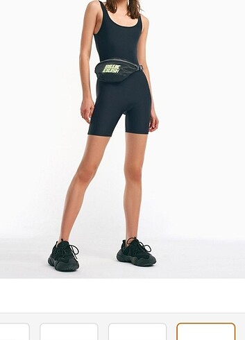 Spor tayt tulum