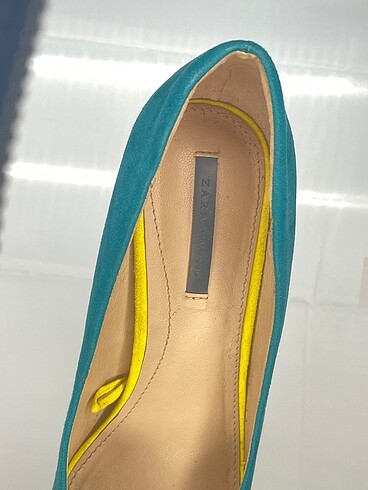 37 Beden çeşitli Renk Zara Platform %70 İndirimli.