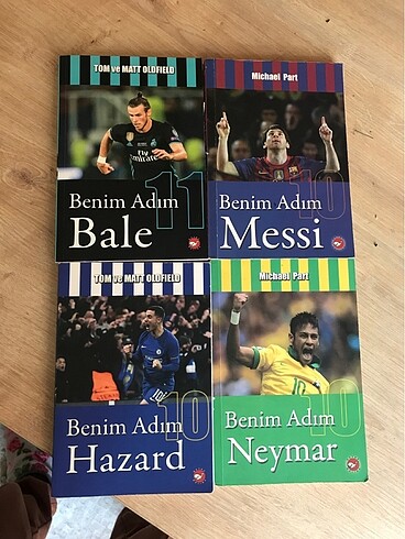 Futbol yıldızları kitapları