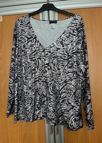 Gri Piliseli V Yaka Uzun Kollu Hırka - Görsel 2