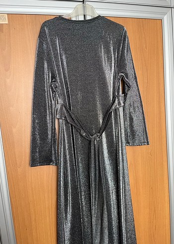 Gri Parlak Uzun Tesettür elbise - Görsel 6