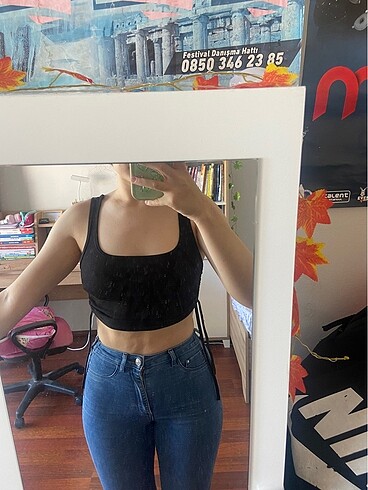 Siyah crop top