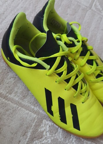 Adidas Sarı Erkek Futbol Ayakkabısı Velcro Bantlı