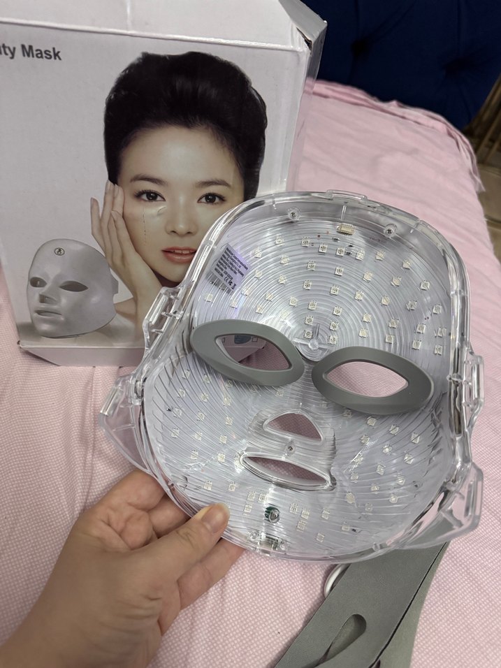 Kızılötesi ışıklı sıkılaştırıcı terapi maskesi - Görsel 2