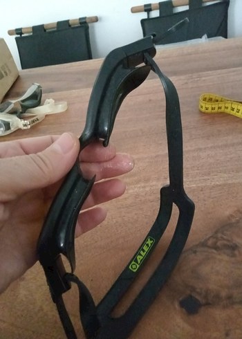 Altın Renkli Buckle'lı Yüzücü Gözlüğü - Görsel 9