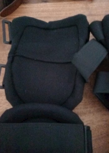 Evolite Siyah Lastik Motosiklet Dizlik Seti - Görsel 6