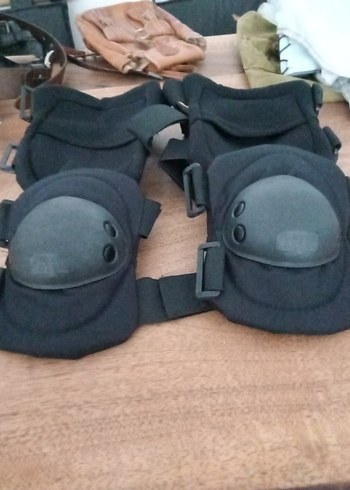 Evolite Siyah Lastik Motosiklet Dizlik Seti - Görsel 7