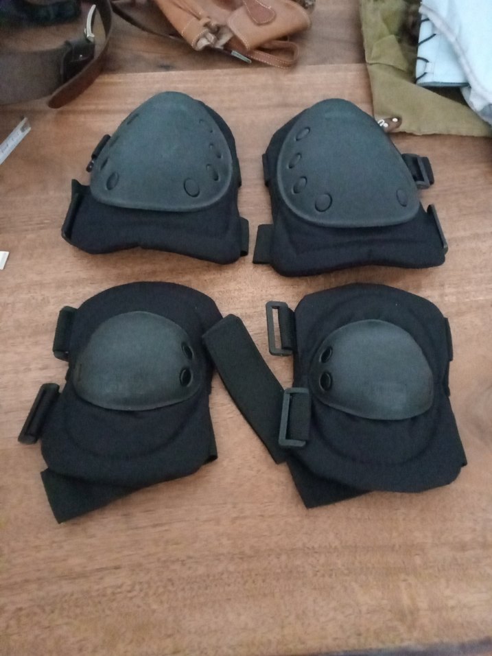 Evolite Siyah Lastik Motosiklet Dizlik Seti - Görsel 3