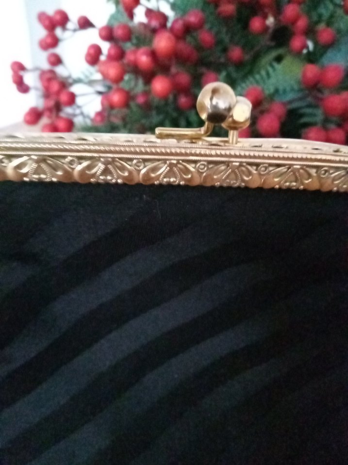 Siyah Nakışlı Vintage Kadın El Çantası - Görsel 3