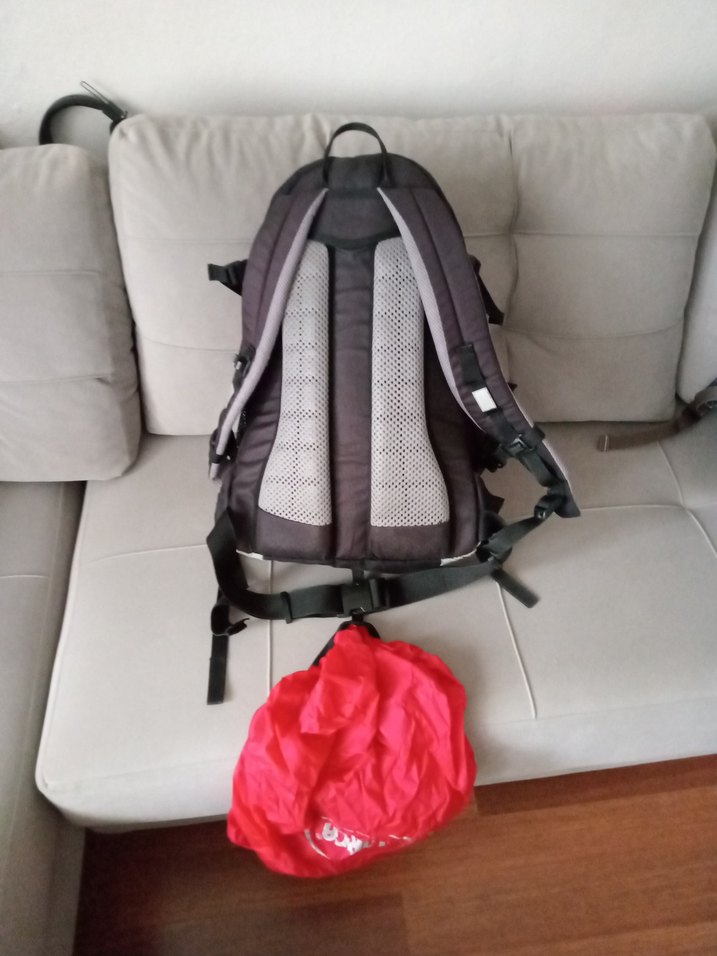 Fermuarlı Kırmızı Gri Erkek Sırt Çantası - Görsel 2