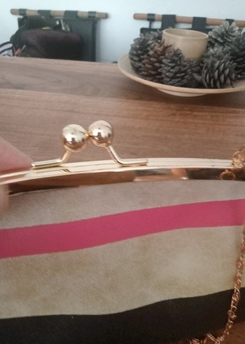 Bej Gri Zincir Detaylı Kadın Çanta - Görsel 2