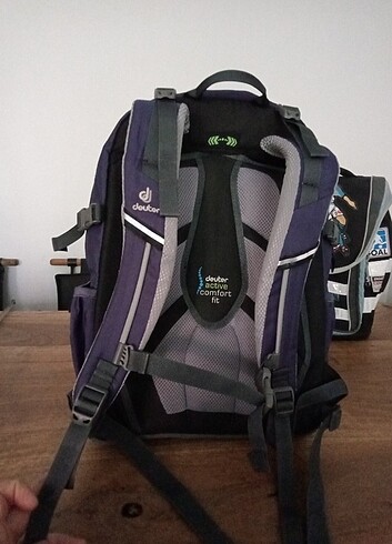 Alman Deuter marka Büyük boy Okul çantası  - Görsel 3