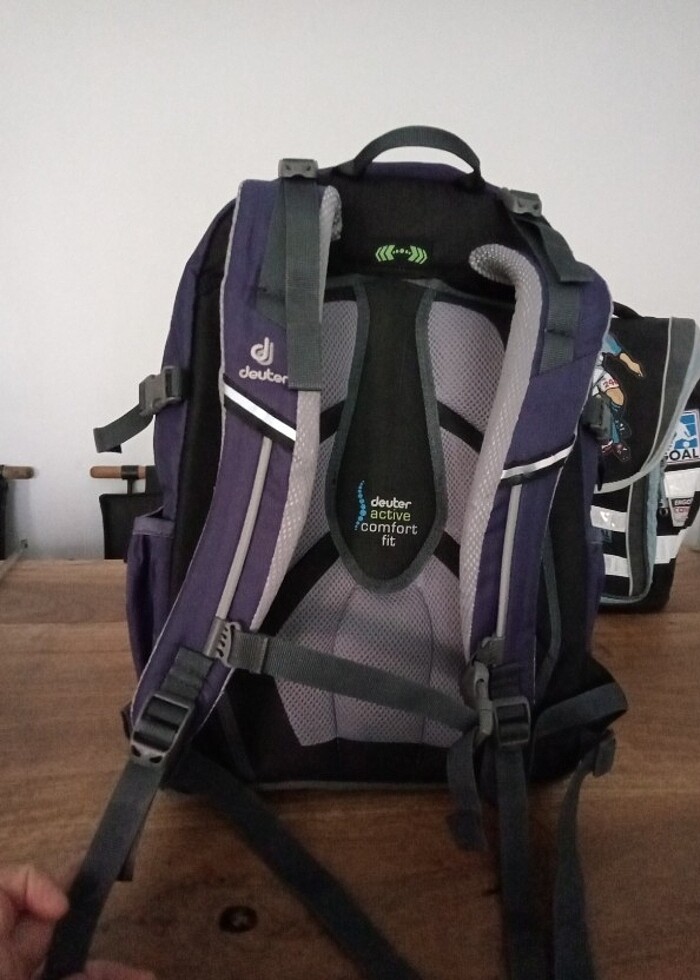 Alman Deuter marka Büyük boy Okul çantası  - Görsel 3
