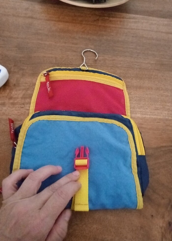 Yurtdışı ürünü çocuk kişisel bakım çantası  - Görsel 4