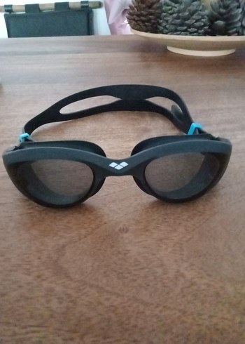Orjinal Arena yüzücü gözlüğü - Görsel 10