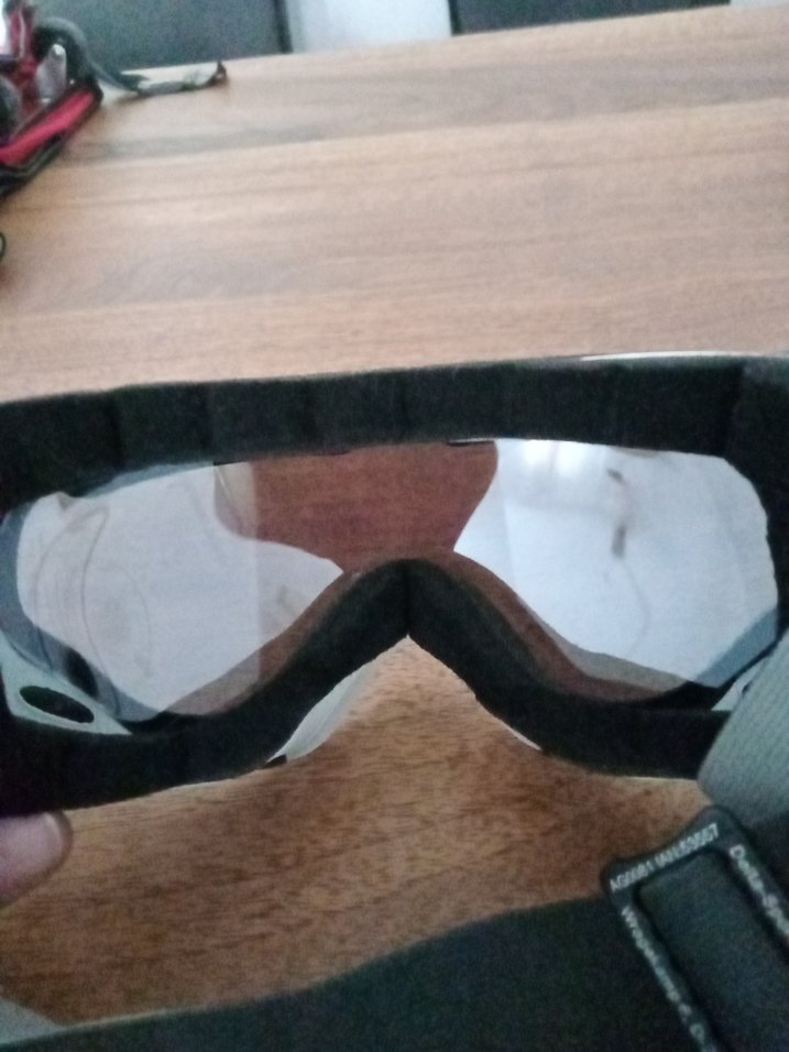 Beyaz Minimalist Erkek Kayak Gözlüğü - Görsel 4