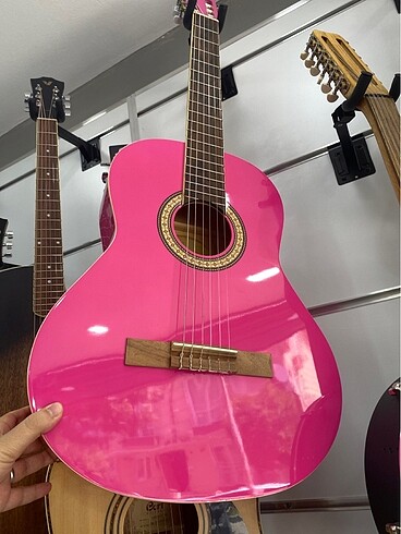Pembe Tam Boy Klasik Gitar