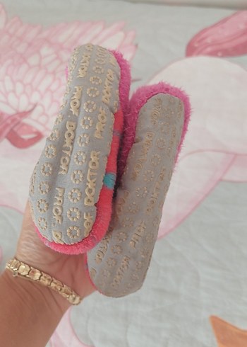 Kız Çocuk Pembe Nakışlı Sıcak Terlik - Görsel 3