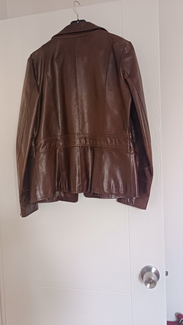 Kahverengi Düğmeli Deri Kadın Ceket - Görsel 5