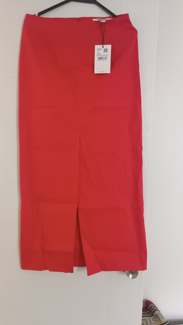 Kadın Kırmızı Uzun Etek (beden 42) - Görsel 2