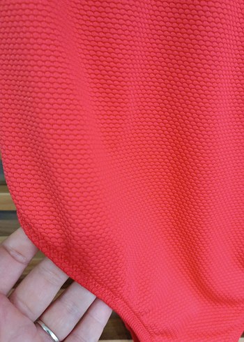 Kadın Mayo rengi nar çiçeği - Görsel 3