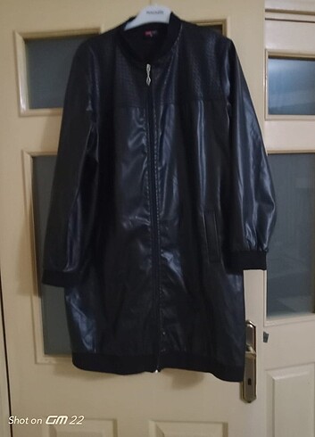 44 Beden Deri trenchcoat