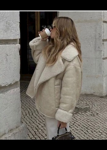 Zara kürklü mont