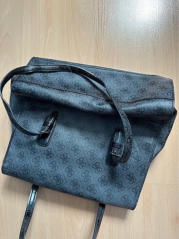 Guess Guess çanta