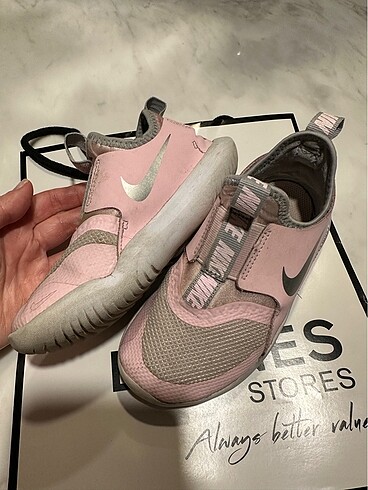 Nike spor ayakkabı